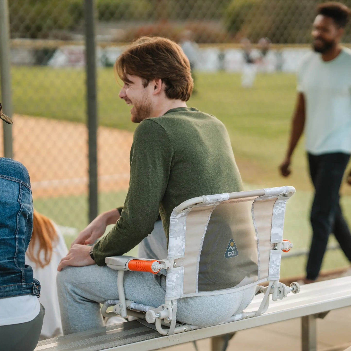 Stadium Rock-Cliner™ - Clean Comfort