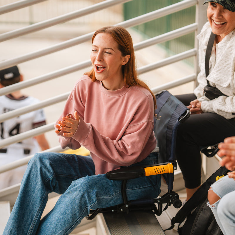 Stadium Rock-Cliner™ - Clean Comfort